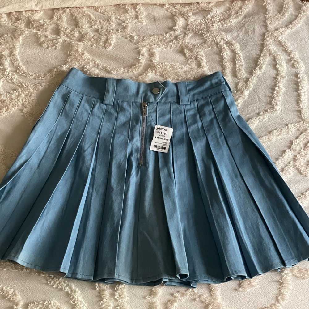AKIRA Blue Pleated A-Line Mini Skirt